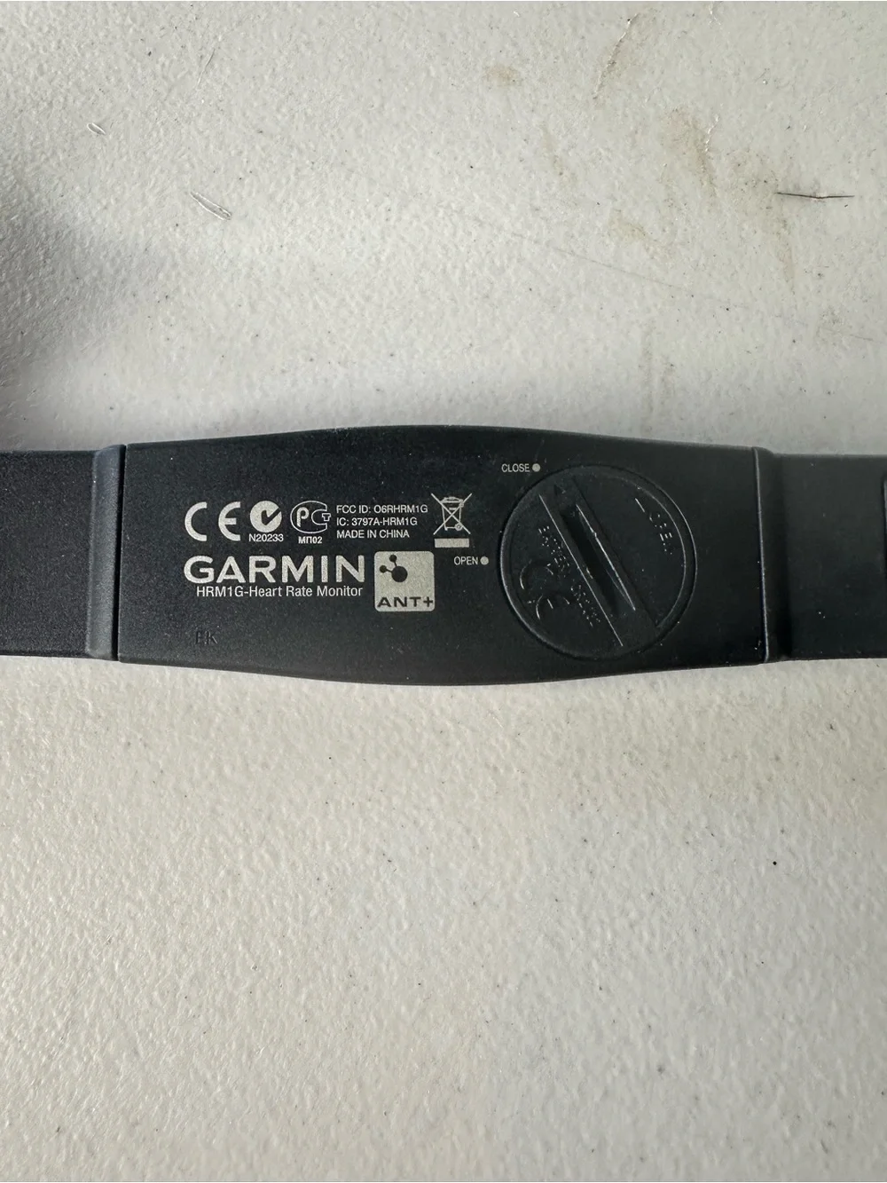 garmin Black Wireless Heart Rate Chest Strap with Charger and Box